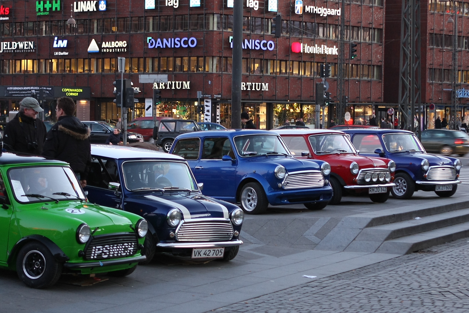 Mini34.JPG
